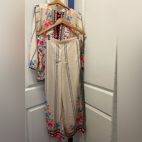 Ellena 2pc Chic Floral Wide Leg Jumpsuit - Picture 9 of 11